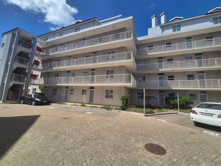 To Let 1 Bedroom Property for Rent in Muizenberg Western Cape